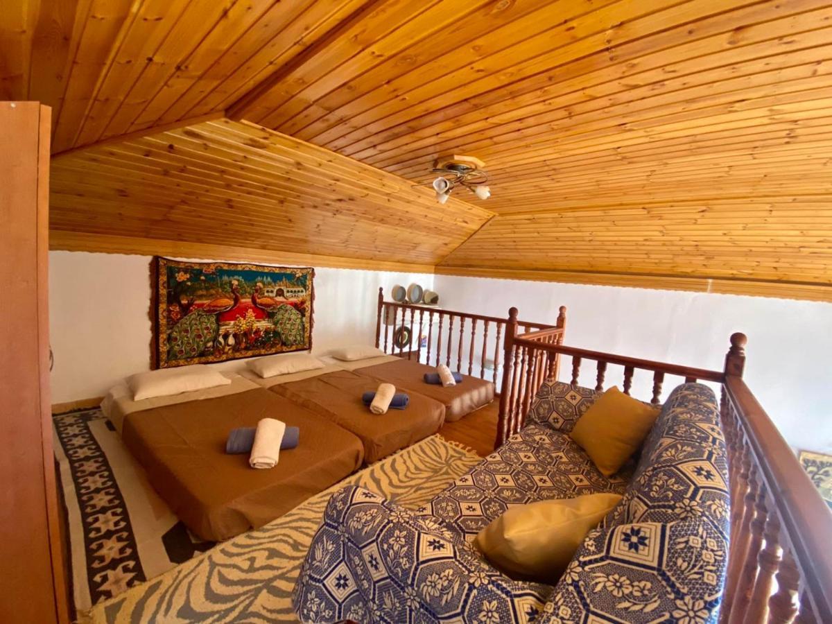 Villa Afroditi Chalki Town Екстер'єр фото